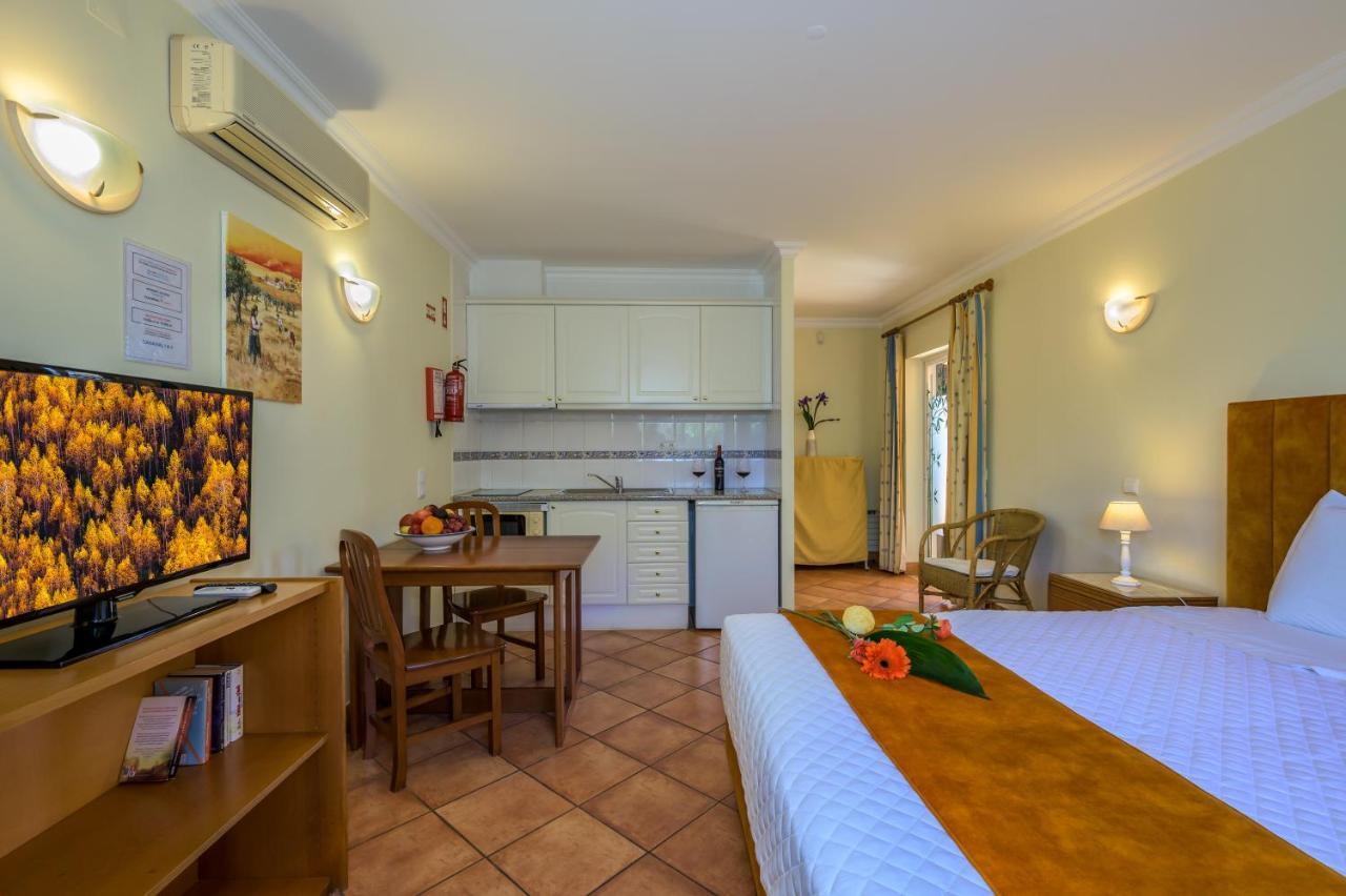 Aparthotel Canavial I & Ii