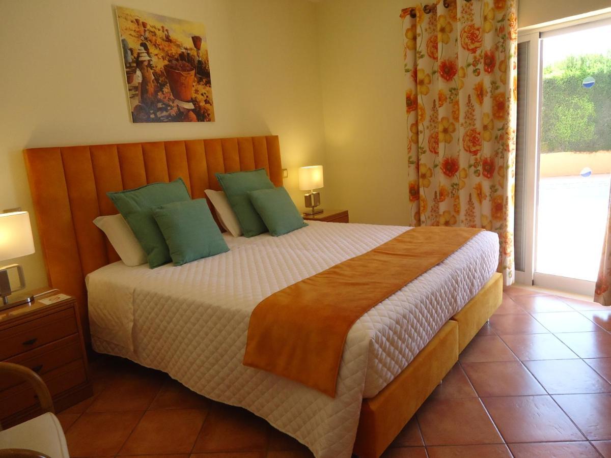 Canavial I & Ii 3* Lagos
